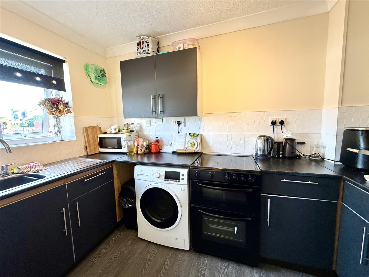 Abbottsford House, Trawler Road, Marina, Swansea, SA1 1YH